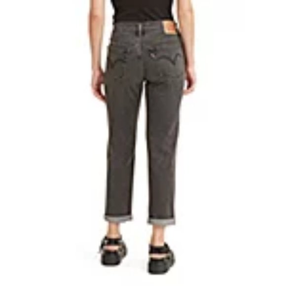 Levi's® Womens Mid Rise Boyfriend Jean - Picture 2 of 3